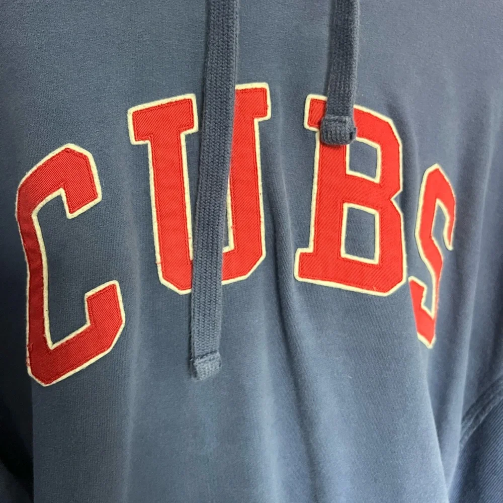 Chicago Cubs Embroidered Hoodie - Picture 3 of 5